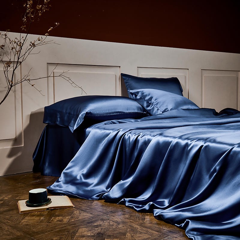 Antoinette Luxury Pure Mulberry Silk Bedding Set